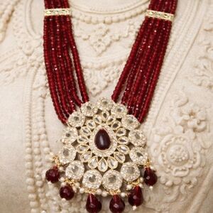 Elegant Red and Gold Necklace